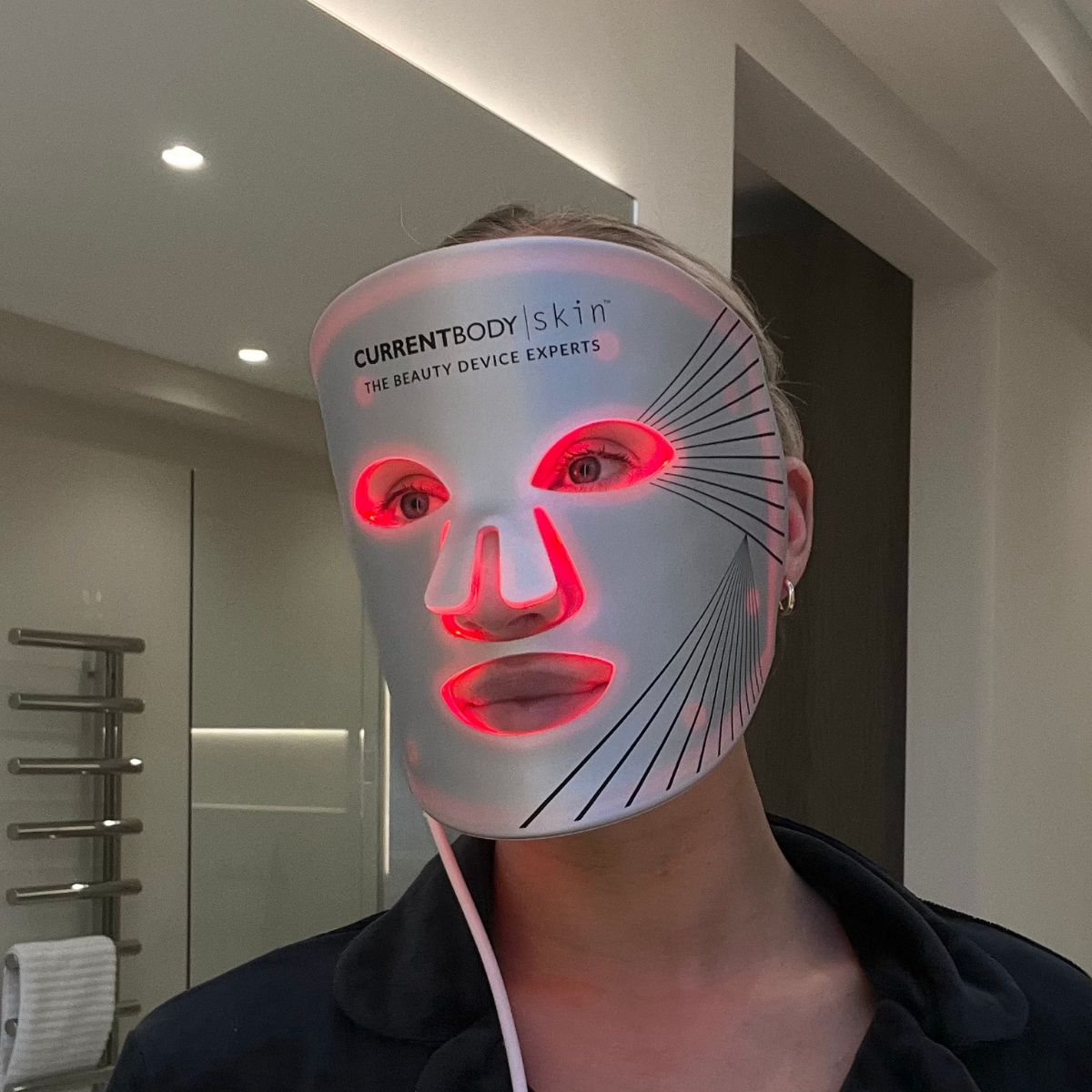 Silver Series 1 LED Mask Gift Set